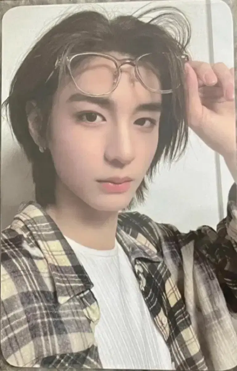 보넥도 이한 how 사운드 웨이브 럭드 포카