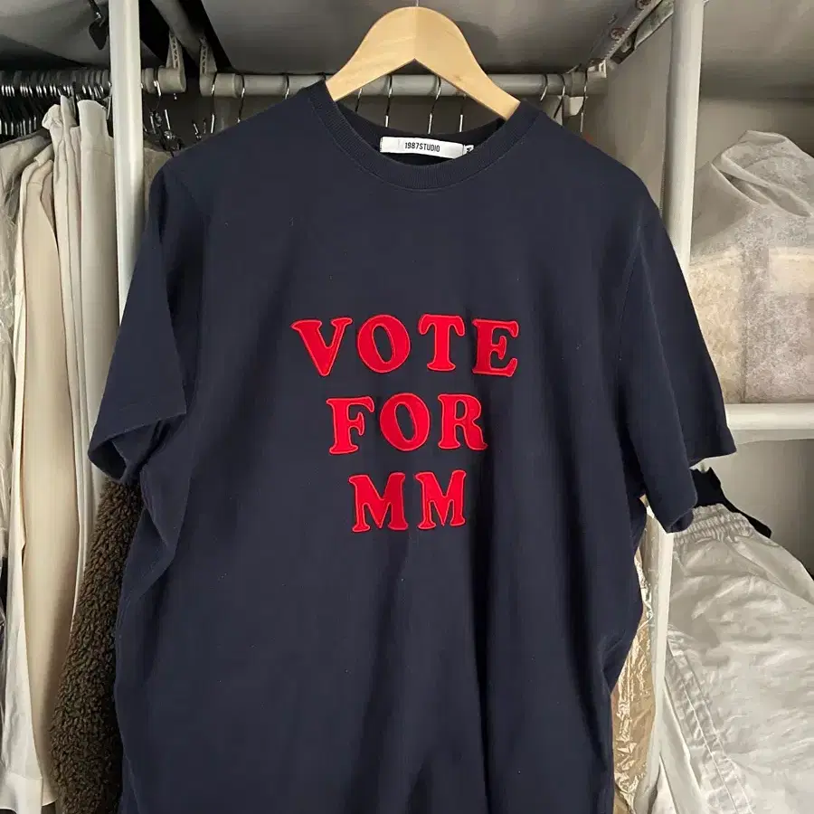 87mm 네이비 자수 티셔츠