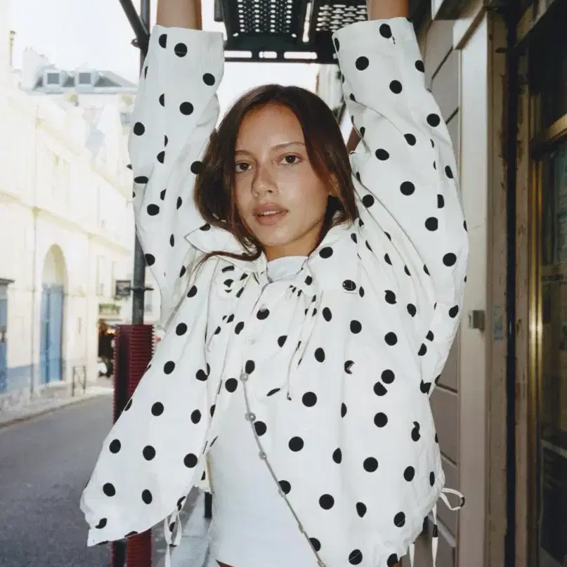 ZARA 자라 폴카 도트 하이넥 스트링 버튼 자켓