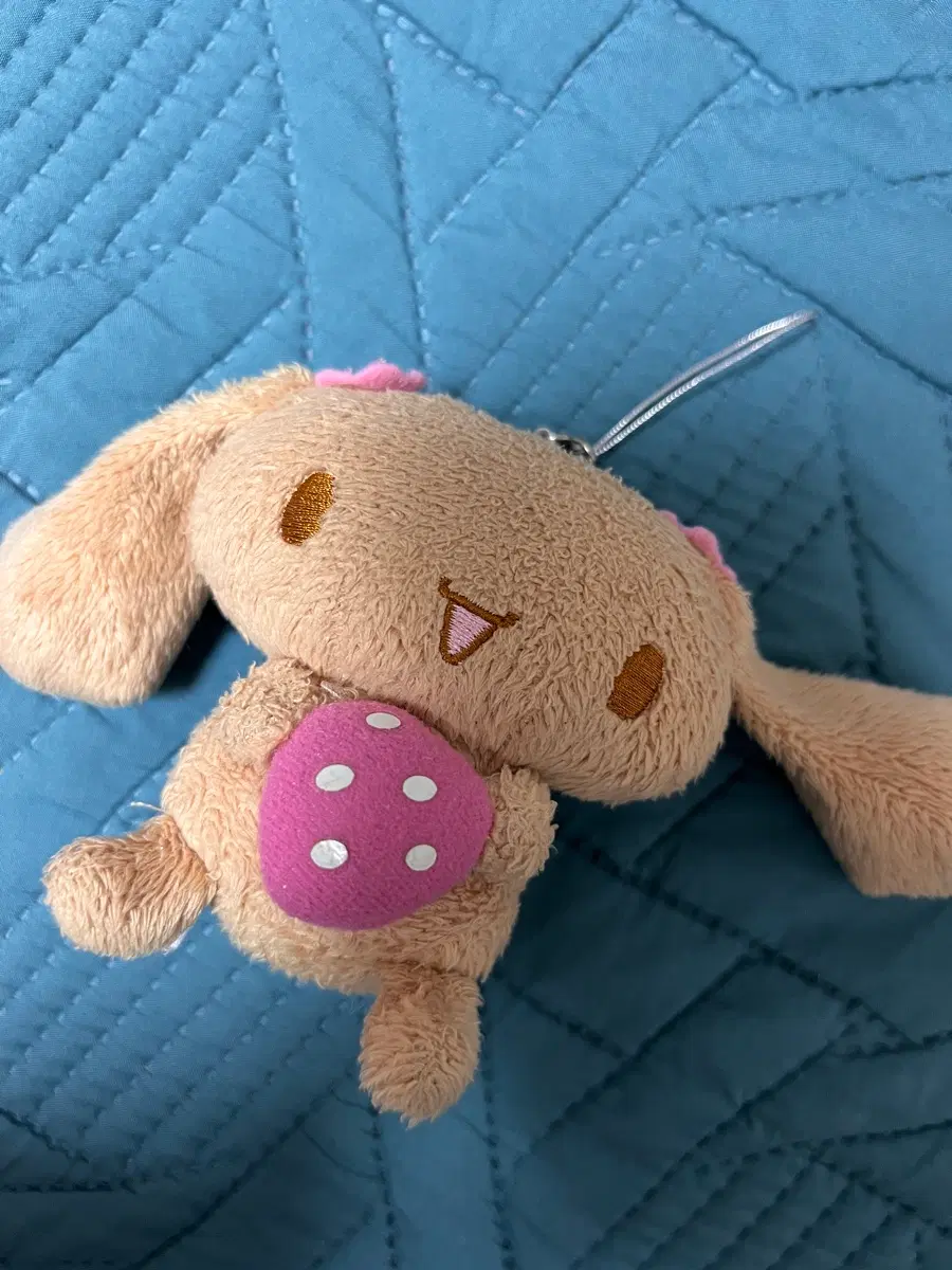 시나모롤 딸기 모카 인형