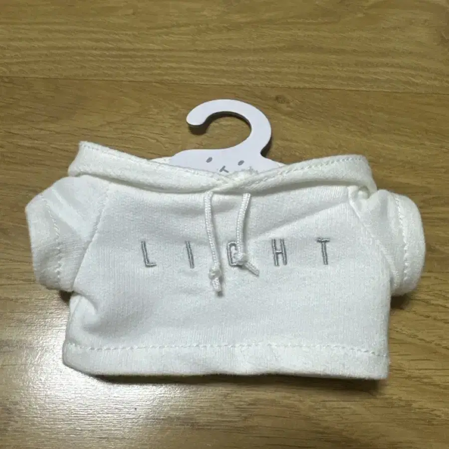 터래기 후드티