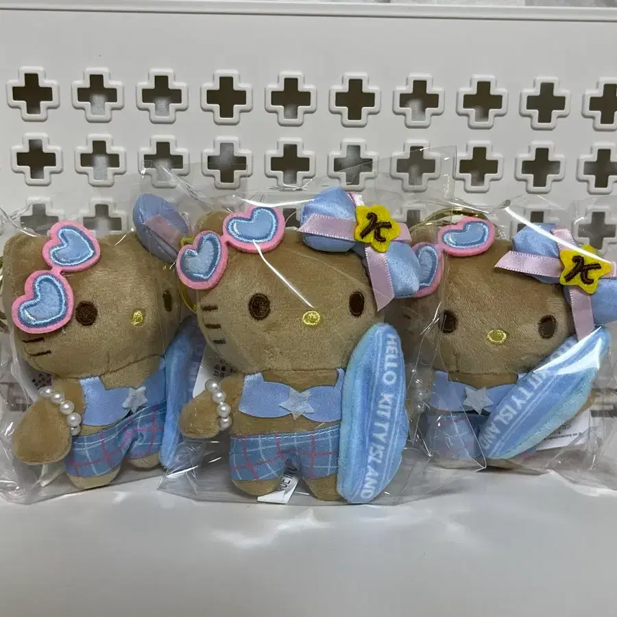 태닝 헬로키티 인형 키링 새상품