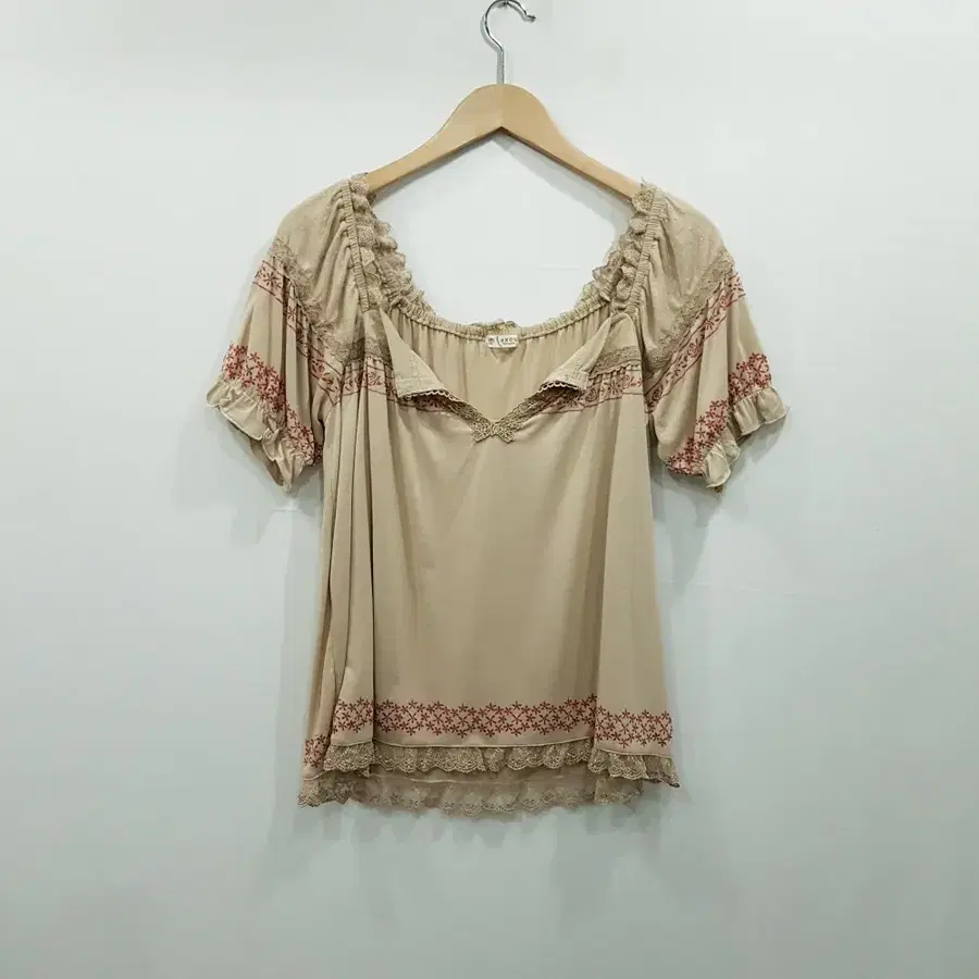 R738 엑시즈팜 꽃 패턴 레이스 모리걸 하구미룩 반팔 티셔츠 여M