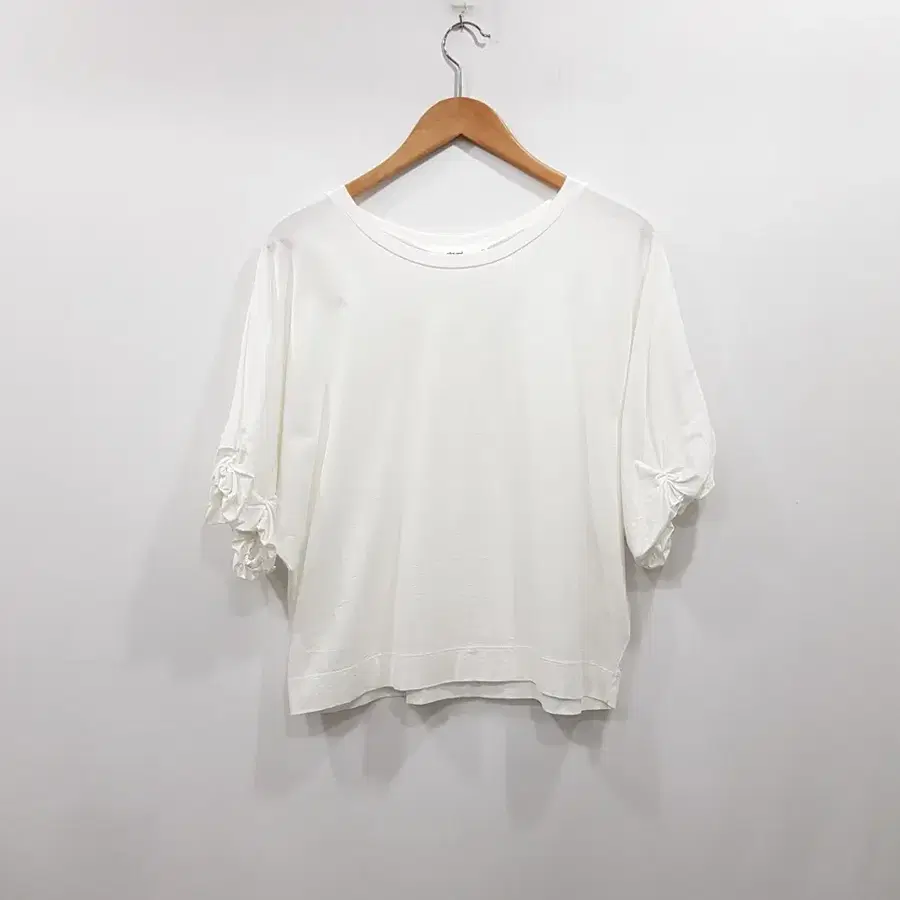 R740 니코앤드 루즈핏 박시 셔링 모리걸 하구미룩 5부 반팔 티셔츠 여M