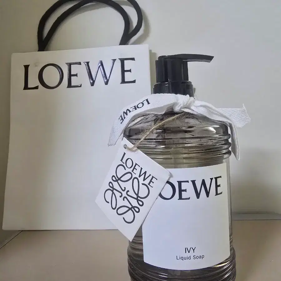 로에베 아이비 리퀴드 솝 360ML