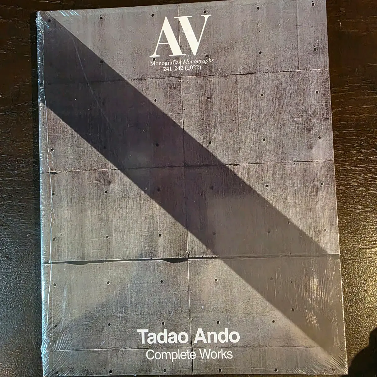 AV Monographs 241-242 - 안도 타다오 작품집 (Tadao Ando Complete Works)