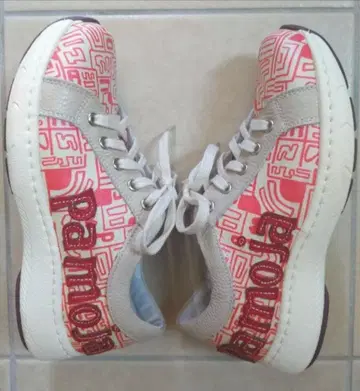 에스타시온 파모자 스니커즈 사이즈 M 23-23.5cm