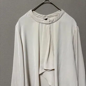 노카라 리본 타이 블라우스(L) 베이지 무지 깔끔한 성인 볼륨 슬리브
