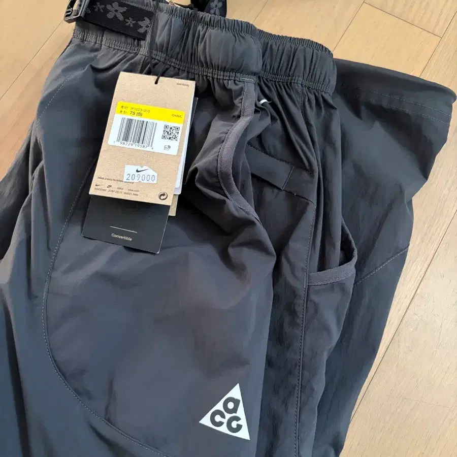 나이키 ACG 파이브 타워스