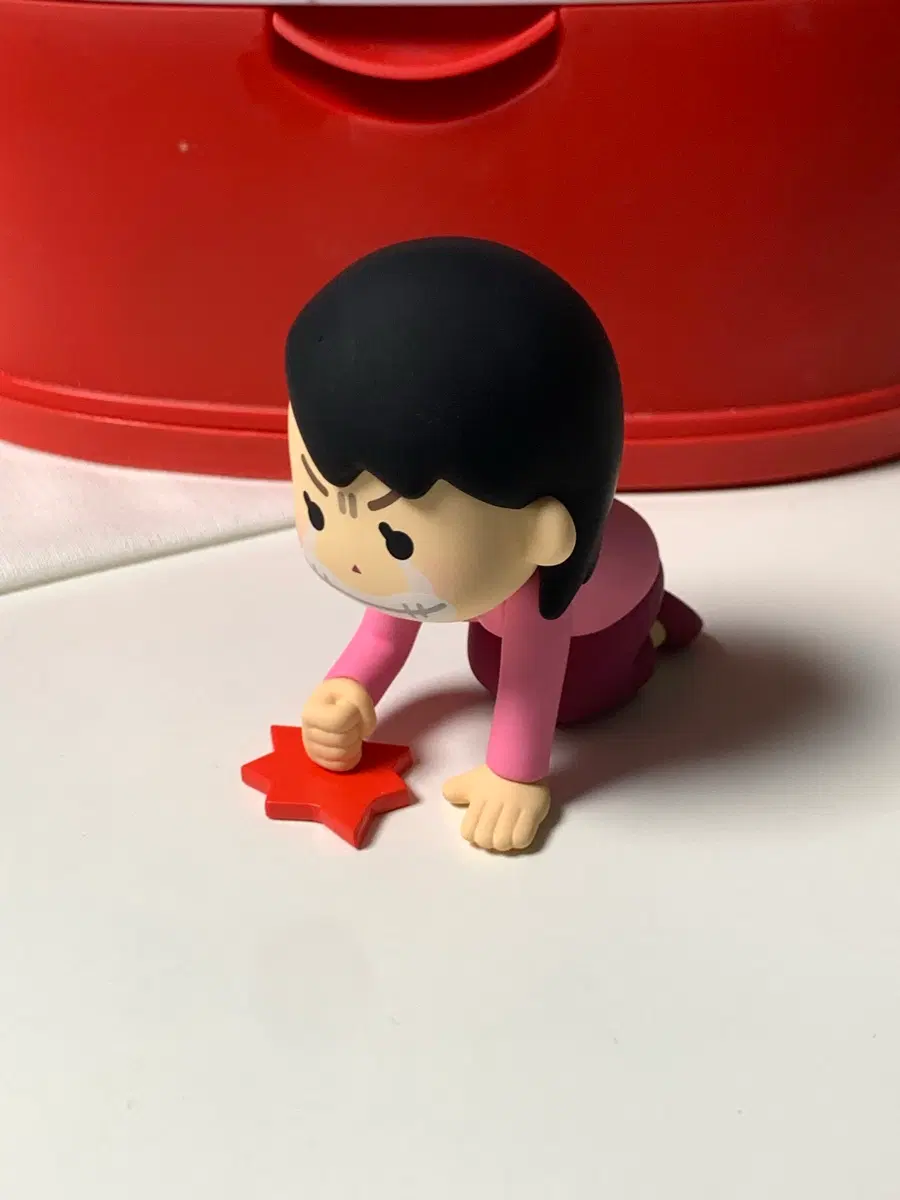 이라스토야 피규어