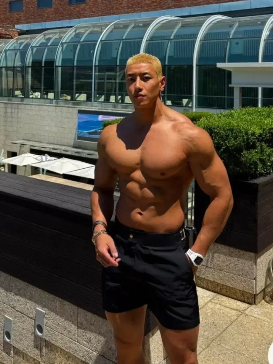 라피나토 에뚜알 금장 메탈 RT탭 스윔 쇼츠(52) 블랙, 화이트 2벌 일괄 판매