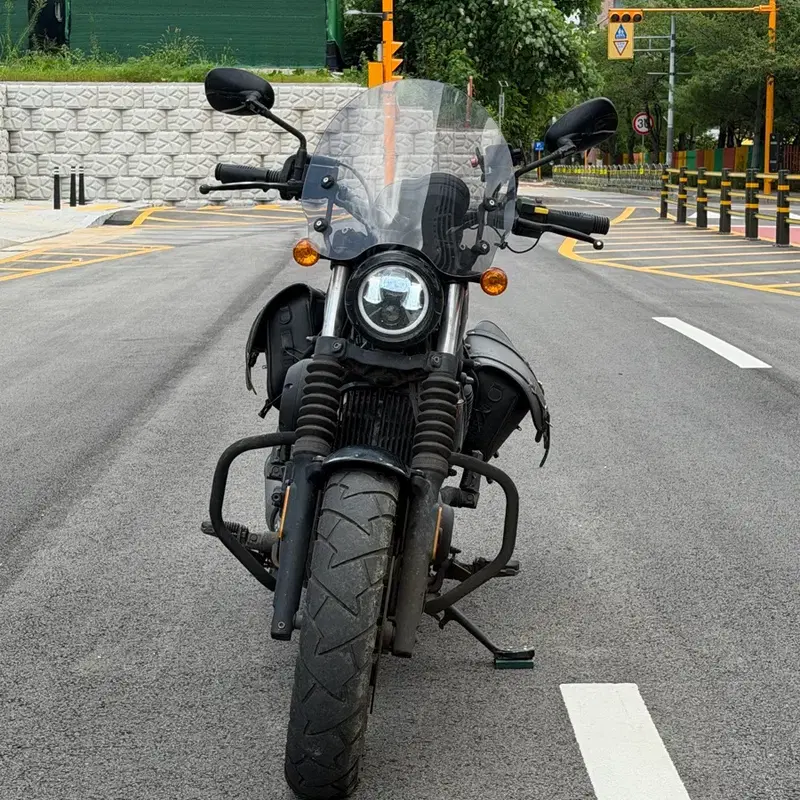 KR 모터스 아퀼라 125 21년식 11118km 블랙 판매합니다