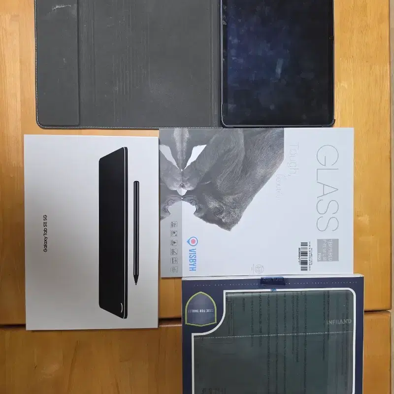 갤럭시탭11 5G 128GB 그레이색상입니다