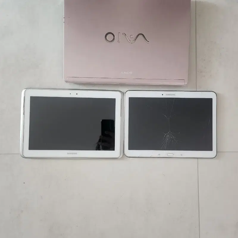 소니 VAIO 노트북(부품용)+ 삼성 태블릿 PC (파손)2개