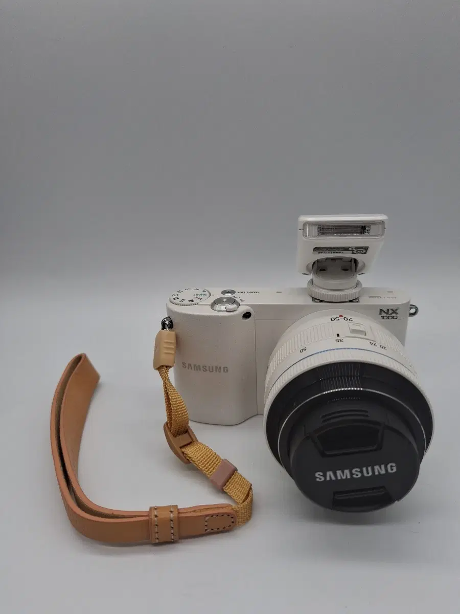 116.삼성 NX1000 미러리스 카메라 화이트