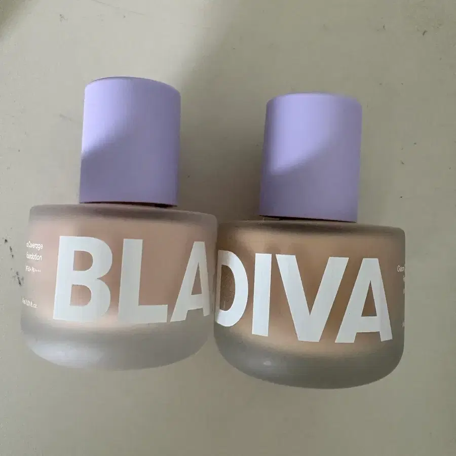블랑디바 글림 커버리지 파운데이션 파데 30ml (원가 38000원) 19호 C02 페탈 23호 W04 내추럴