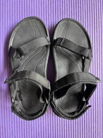 Teva 샌들 허리케인 XLT 블랙 24cm