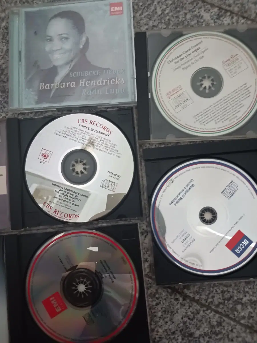 바바라 헨드릭스 슈베르트 리더 CD / 모먼 타버나클 오르간 합창단 CD / 주세페 디 스테등 시디 5장