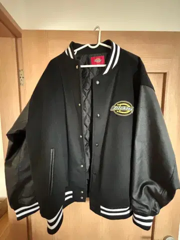 Dickies 바시티 자켓 블랙 소매 레더풍 L 사이즈