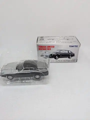 토미텍 TOMICA LIMITED VINTAGE NEO 페어레이디 280Z-T 2by2 81년식 (맨해튼) LV-N84d