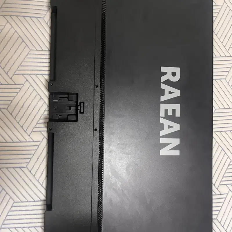 래안텍 PANTHEON FA2420SC 일반 IPS 24형 120Hz 게이밍 모니터