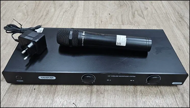탁스타(TAKSTAR) TS-6720 VHF 무선마이크 세트 (수신기 + 핸드마이크 1개 구성)