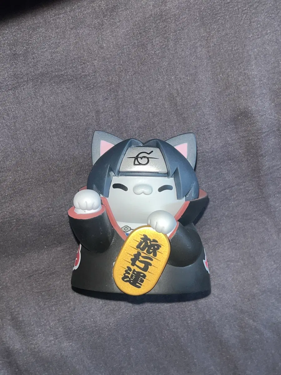 나루토 이타치 피규어 메가캣 마네키네코