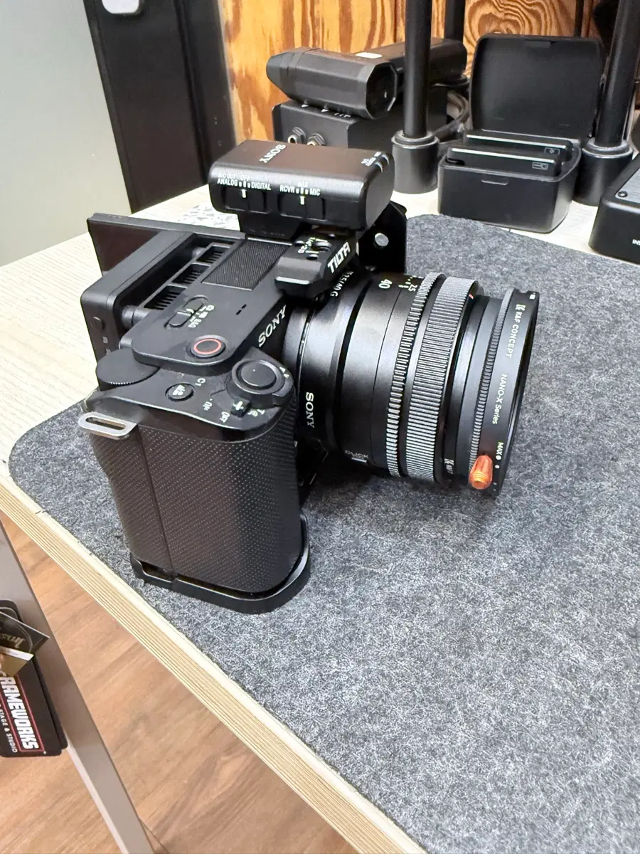 zv-e1, 40mm 2.5, 틸타케이지, 가변ND, 쿨러, 마이크