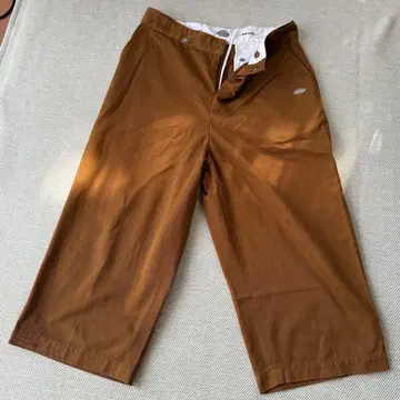 Dickies x niko and - 치노 팬츠 브라운