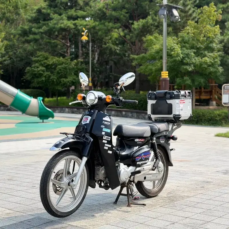 혼다 슈퍼커브110 22년식 7천키로대 세팅차량