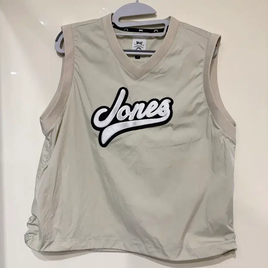 (M)WAAC x JONES 커브 로고 바람막이 베스트