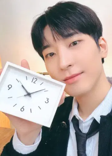 SEVENTEEN WONWOO 2025 HOLIDAY 77