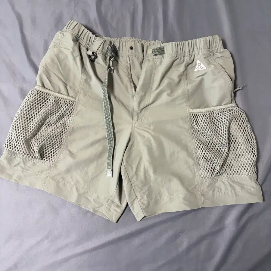 나이키 ACG 스노우그래스 카고 쇼츠 올리브 XL