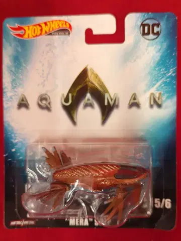 MATTEL HW PREUIUM DC HOTWHEELS MERA SHIP FYP54