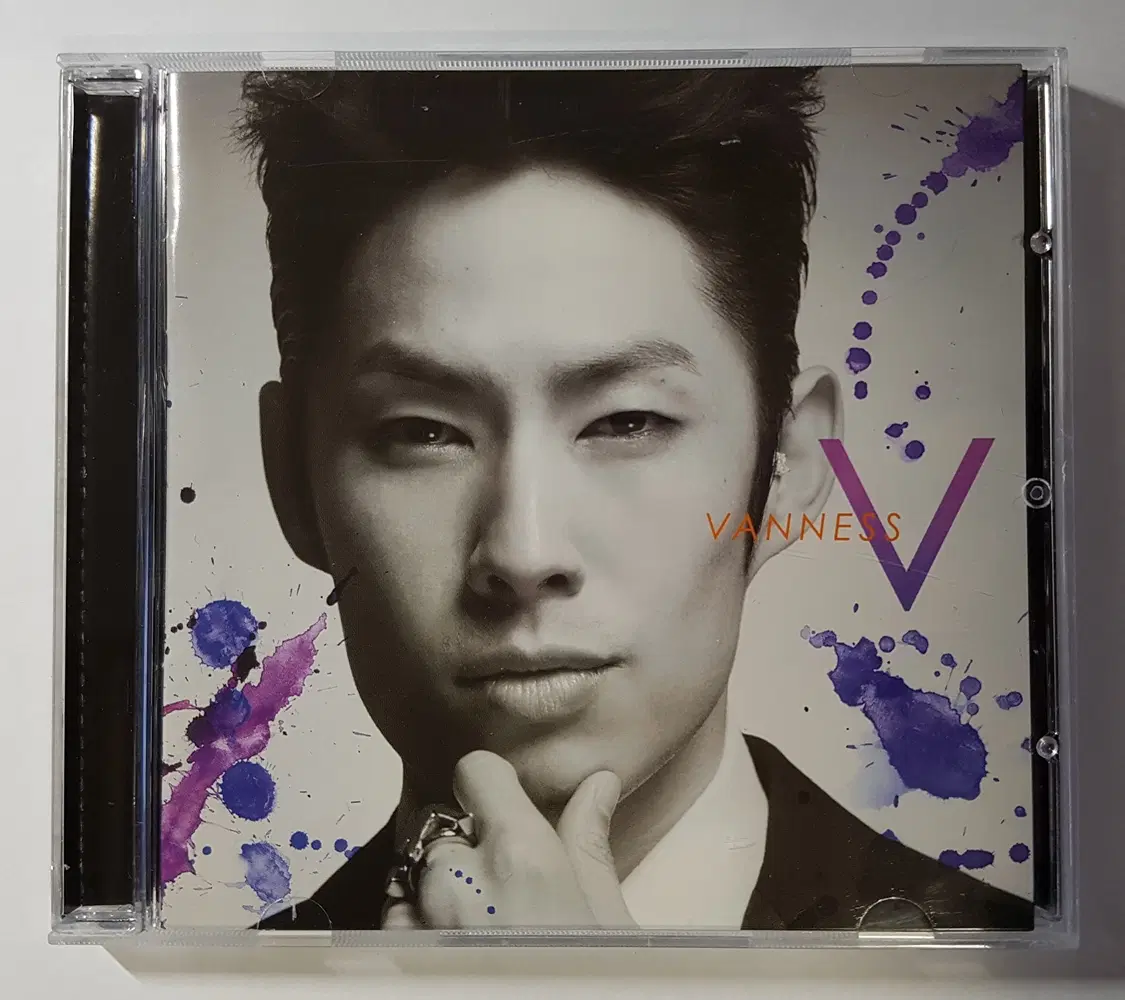 Vanness - V 씨디
