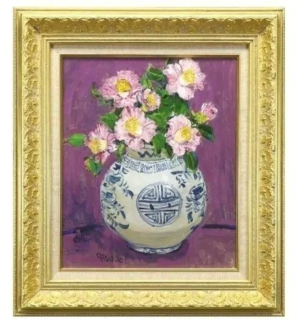 청화백자화병의 꽃유화그림