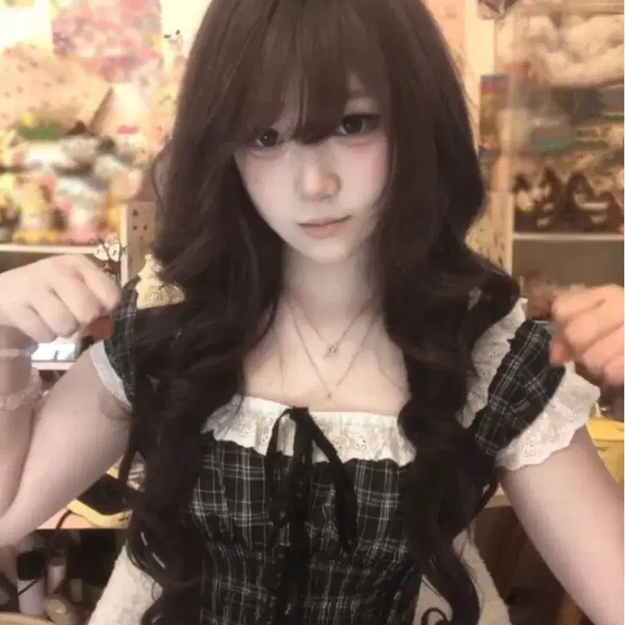 새상품 프렌치 레트로 레이스 트림 스퀘어 크롭 반팔 블라우스 쉬인 에이블리