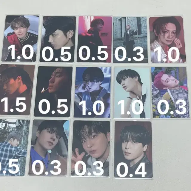 ์์ดํฐ์ฆ ATEEZ ํฌ์นด ํ๋๋ค.