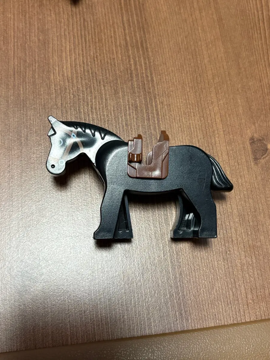 레고 흑마 + 갈색 말 안장