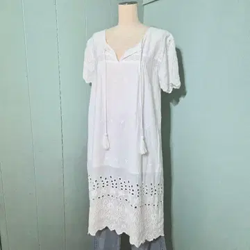화이트 자수 레이스 반팔 원피스 튜닉 코튼 태슬 독일제