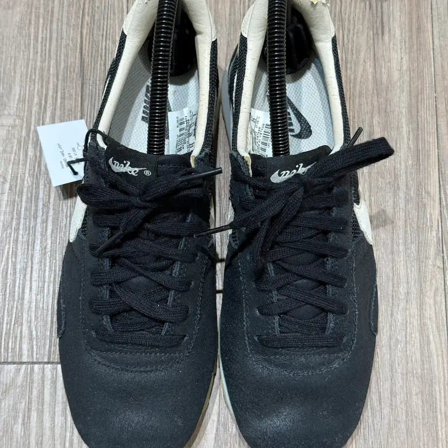 나이키 WMNS PRE MONTREAL RACER VNTG(US 8)
