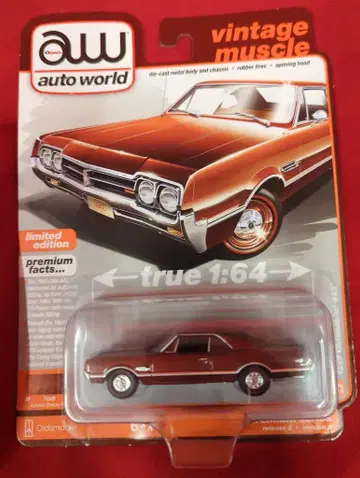 AUTO WORLD 1/64 1966 올즈모빌 442 가을 브론즈
