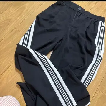 사이드 라인 캐주얼 팬츠 블랙 F 사이즈 wee9s