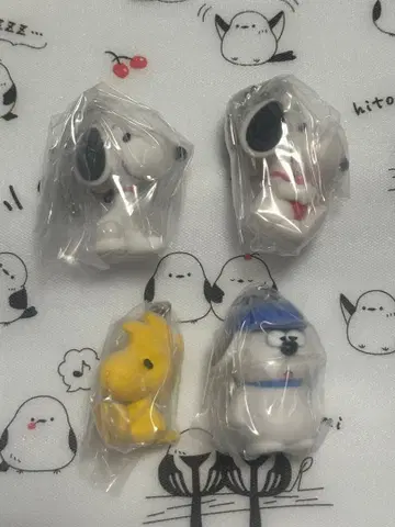 PEANUTS 플로키 마스코트 참 전 4종 세트