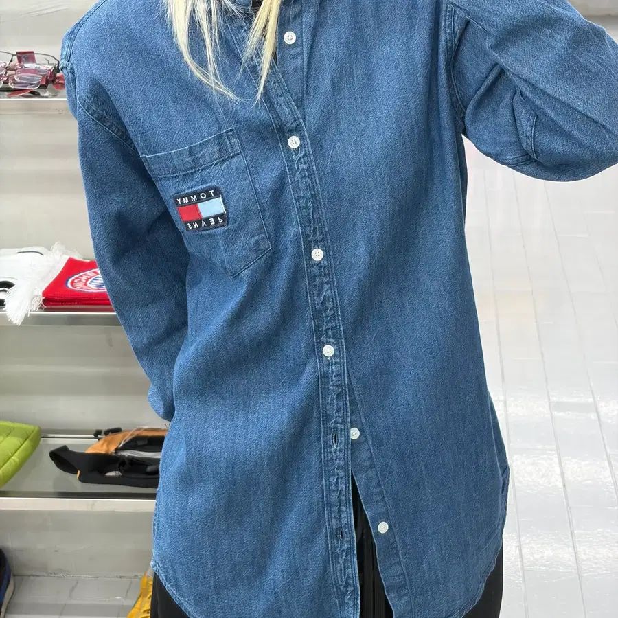 (S) 타미 진스 중청 데님 버튼다운 셔츠
