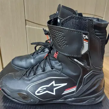 アルパインスターショートブーツe42