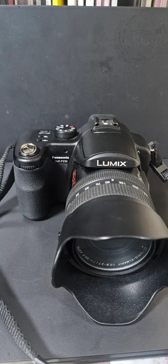 파나소닉 루믹스 DMC-FZ50 카메라