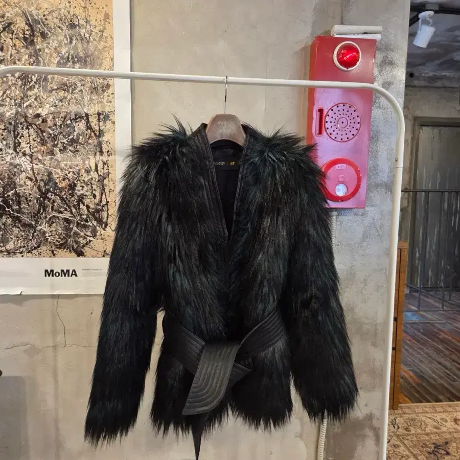 발망 X h&m 콜라보 퍼자켓 여성66