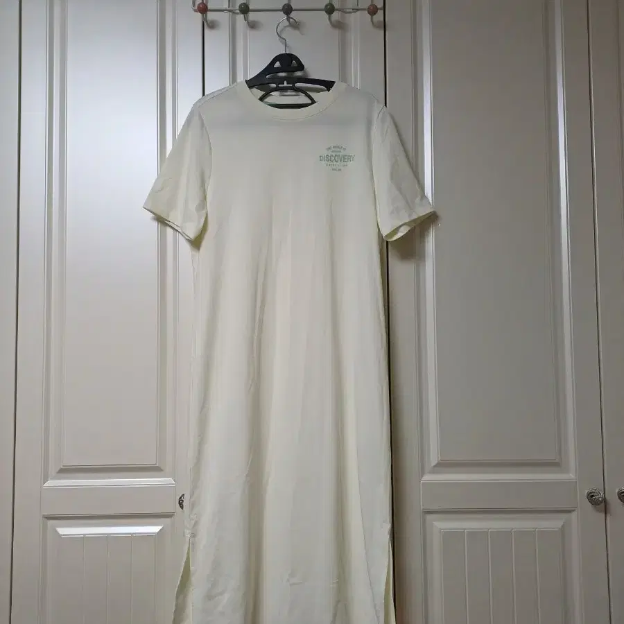 디스커버리익스페디션 루즈핏 롱 반팔원피스95