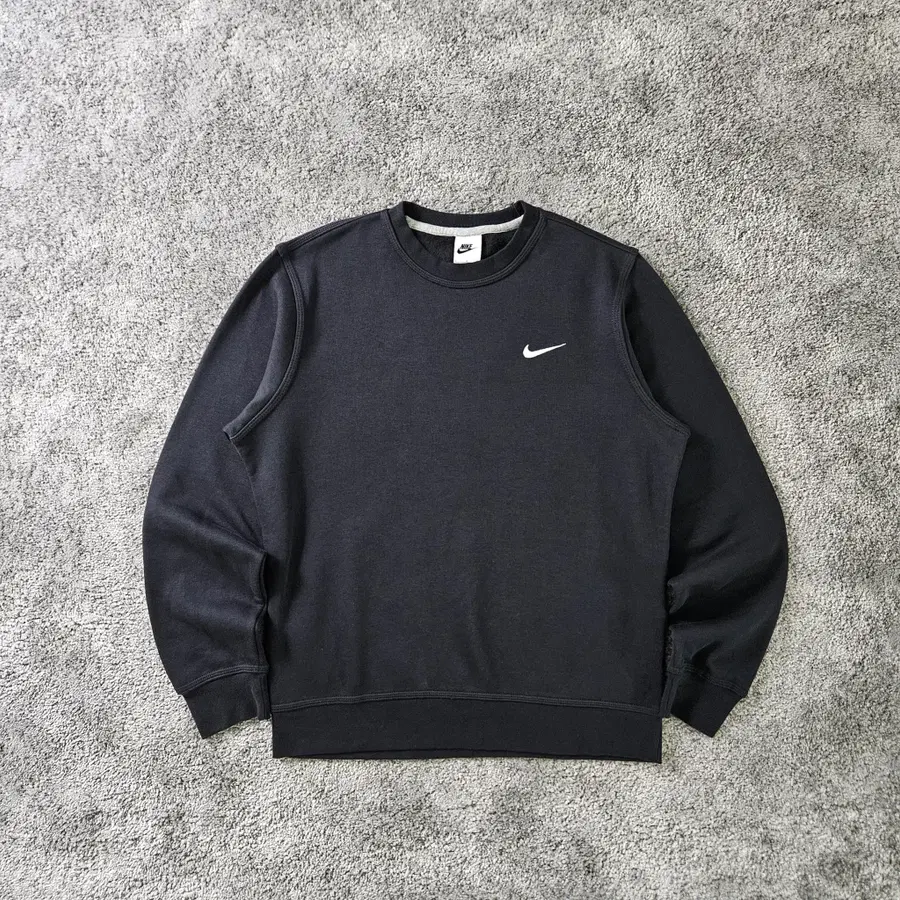 NIKE 긴팔 맨투맨